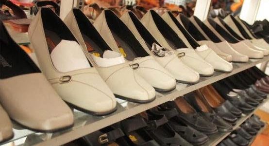 Desa Wisata Kerajinan Kulit Manding