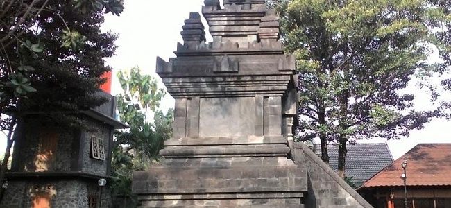 candi ganjuran