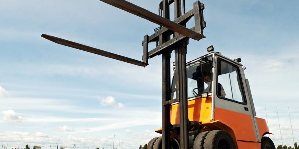 rental sewa forklift Jogja